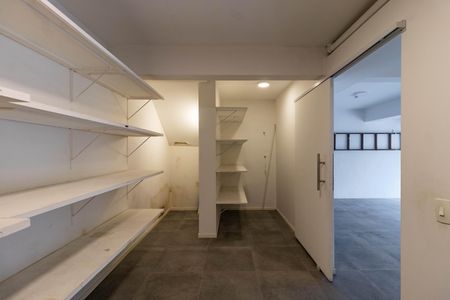 Casa à venda com 432m², 5 quartos e 4 vagasGaragem