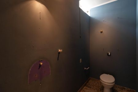 Casa à venda com 432m², 5 quartos e 4 vagasLavabo