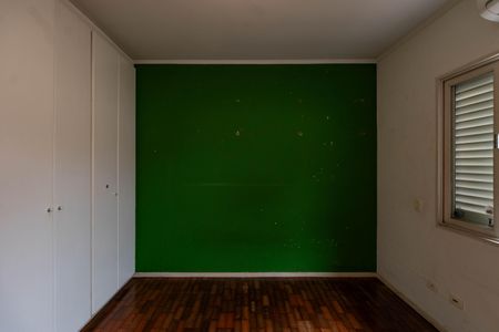 Casa à venda com 432m², 5 quartos e 4 vagasQuarto 1