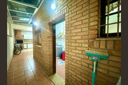 Casa à venda com 230m², 4 quartos e 4 vagasQuintal