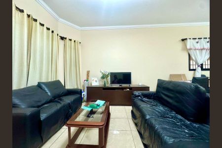 Sala de casa à venda com 4 quartos, 230m² em Jardim Munhoz, Guarulhos