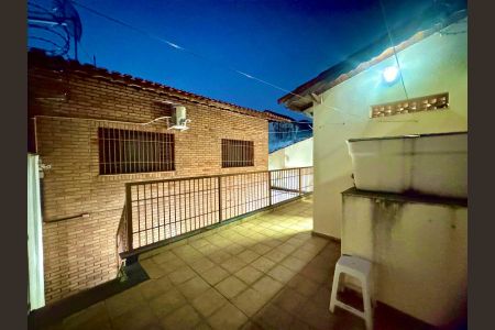 Casa à venda com 230m², 4 quartos e 4 vagasQuintal