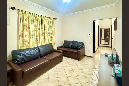 Casa à venda com 230m², 4 quartos e 4 vagasSala 1