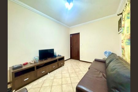 Casa à venda com 230m², 4 quartos e 4 vagasSala 1