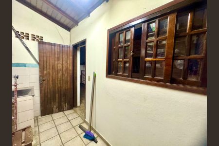 Casa à venda com 230m², 4 quartos e 4 vagasDespensa 