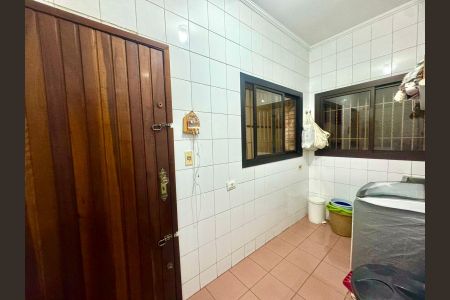 Casa à venda com 230m², 4 quartos e 4 vagasÁrea de Serviço