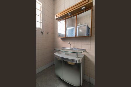 Casa à venda com 73m², 3 quartos e 3 vagas Casa à venda com 73m², 3 quartos e 3 vagasBanheiro 2