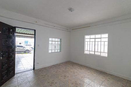 Casa à venda com 73m², 3 quartos e 3 vagas Casa à venda com 73m², 3 quartos e 3 vagasSala