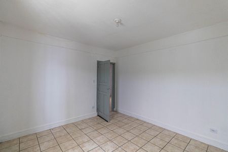 Casa à venda com 73m², 3 quartos e 3 vagas Casa à venda com 73m², 3 quartos e 3 vagasQuarto 1