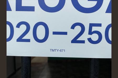 Casa à venda com 73m², 3 quartos e 3 vagas Casa à venda com 73m², 3 quartos e 3 vagasTMTY-671