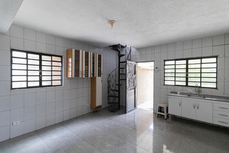 Casa à venda com 73m², 3 quartos e 3 vagas Casa à venda com 73m², 3 quartos e 3 vagasCozinha