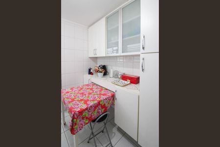 Apartamento para alugar com 77m², 2 quartos e 1 vagaCozinha 