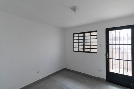 Sala e Cozinha  de casa para alugar com 1 quarto, 50m² em Guaianases, São Paulo