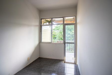 Apartamento à venda com 75m², 2 quartos e 1 vaga Apartamento à venda com 75m², 2 quartos e 1 vagaSala
