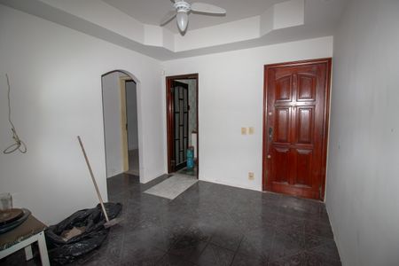 Apartamento à venda com 75m², 2 quartos e 1 vagaSala