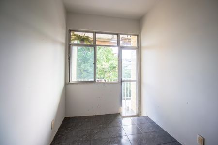 Apartamento à venda com 75m², 2 quartos e 1 vagaSala