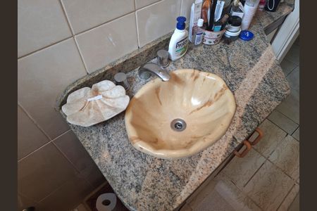 Lavabo de casa à venda com 4 quartos, 130m² em Jardim São Paulo, São Paulo