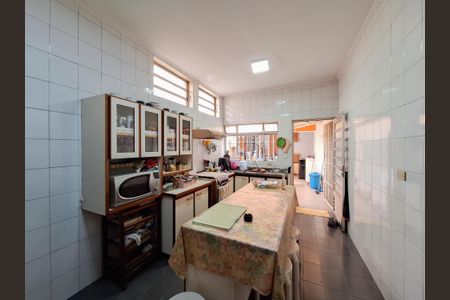 Casa à venda com 130m², 4 quartos e 2 vagasCozinha