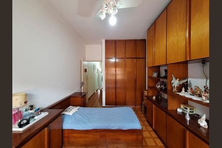 Casa à venda com 130m², 4 quartos e 2 vagasQuarto 3