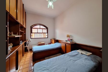 Casa à venda com 130m², 4 quartos e 2 vagasQuarto 3
