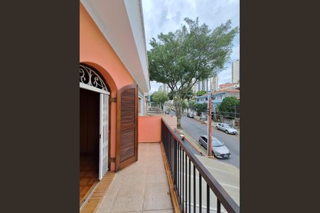 Casa à venda com 130m², 4 quartos e 2 vagasSacada Quarto 1
