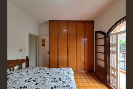Casa à venda com 130m², 4 quartos e 2 vagasQuarto 1