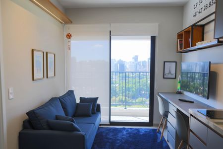 Sala / Cozinha de apartamento para alugar com 1 quarto, 32m² em Butantã, São Paulo