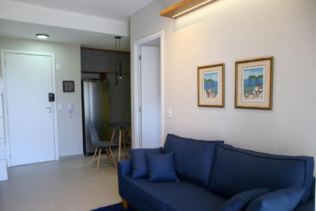 Sala / Cozinha de apartamento para alugar com 1 quarto, 32m² em Butantã, São Paulo