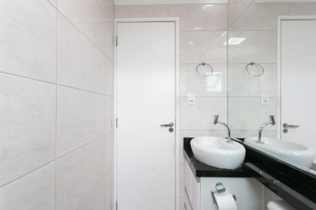 Apartamento à venda com 56m², 2 quartos e 1 vagaBanheiro 
