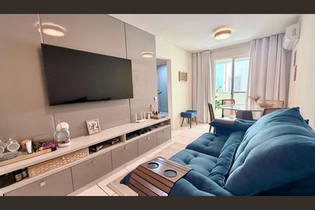 Apartamento à venda com 2 quartos, 70m² em João Pinheiro, Belo Horizonte