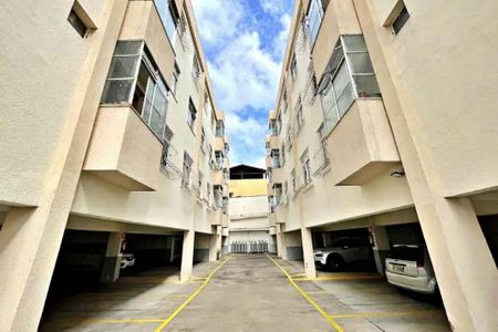 Apartamento para alugar com 76m², 3 quartos e 2 vagas
