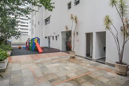 Apartamento para alugar com 260m², 3 quartos e 3 vagas Apartamento para alugar com 260m², 3 quartos e 3 vagasPlayground