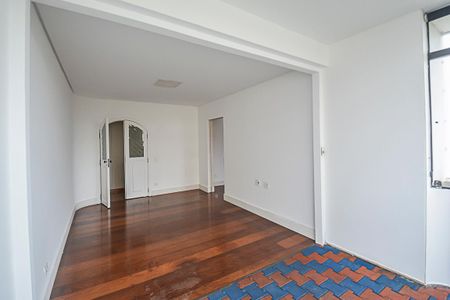 Apartamento para alugar com 260m², 3 quartos e 3 vagas Apartamento para alugar com 260m², 3 quartos e 3 vagasSala 2