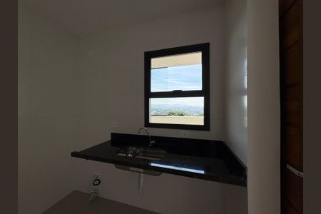 Apartamento à venda com 38m², 1 quarto e sem vagaCozinha/ Área de serviço 