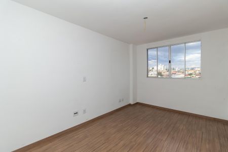 Apartamento à venda com 120m², 3 quartos e 2 vagas Apartamento à venda com 120m², 3 quartos e 2 vagasQuarto 2