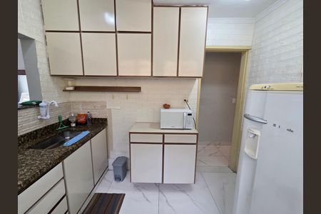 Apartamento para alugar com 72m², 2 quartos e 1 vaga Apartamento para alugar com 72m², 2 quartos e 1 vagaCozinha