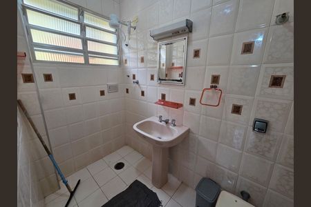 Apartamento para alugar com 72m², 2 quartos e 1 vaga Apartamento para alugar com 72m², 2 quartos e 1 vagaBanheiro da Suíte 1