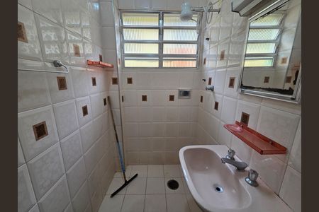 Apartamento para alugar com 72m², 2 quartos e 1 vaga Apartamento para alugar com 72m², 2 quartos e 1 vagaBanheiro da Suíte 1