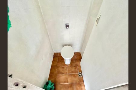 Studio para alugar com 40m², 1 quarto e sem vaga Studio para alugar com 40m², 1 quarto e sem vagaBanheiro