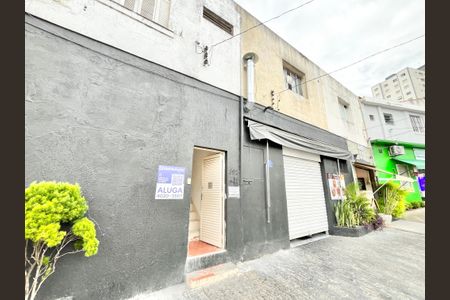 Studio para alugar com 40m², 1 quarto e sem vaga Studio para alugar com 40m², 1 quarto e sem vagaFachada/Placa