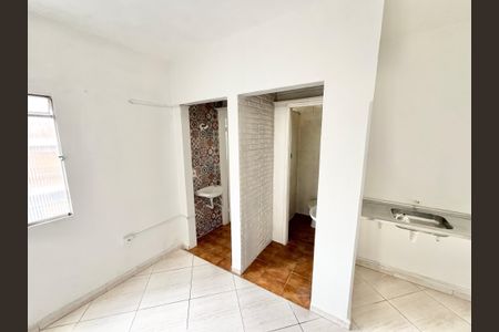 Studio para alugar com 40m², 1 quarto e sem vaga Studio para alugar com 40m², 1 quarto e sem vagaBanheiro