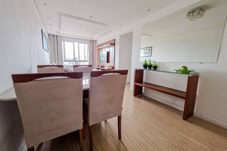 Sala de apartamento para alugar com 3 quartos, 63m² em Jardim Utinga, Santo André