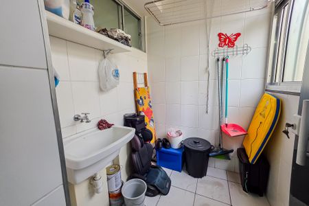 Apartamento à venda com 63m², 3 quartos e 1 vagaÁrea de Serviço