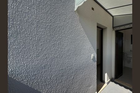 Apartamento à venda com 41m², 1 quarto e sem vaga Apartamento à venda com 41m², 1 quarto e sem vagaVaranda