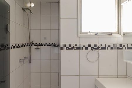 Apartamento para alugar com 65m², 2 quartos e 1 vagaBanheiro