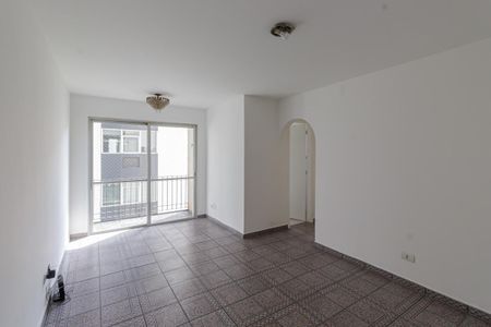 Sala de apartamento para alugar com 2 quartos, 65m² em Vila Olímpia, São Paulo