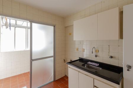 Apartamento para alugar com 65m², 2 quartos e 1 vagaCozinha