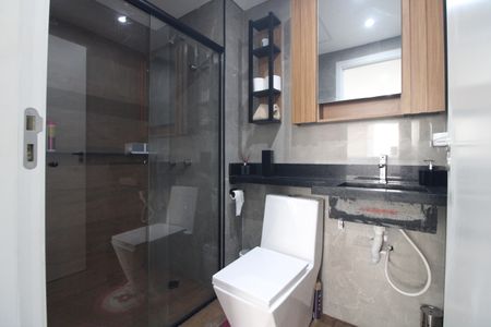 Banheiro de apartamento à venda com 2 quartos, 42m² em Vila Socorro, São Paulo