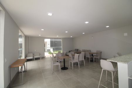 Apartamento à venda com 42m², 2 quartos e 1 vagaSalão para festas