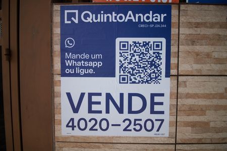 Casa à venda com 180m², 3 quartos e 1 vagaPLAQUINHA